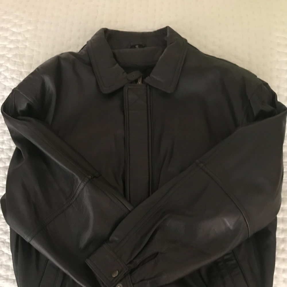 Genuine Leather Men’s Jacket w/Removable lining